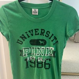 Vintage Retro Victoria’s Secret heart PINK Tee green M University Art Dept 1986